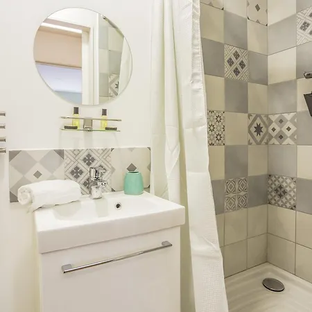 Apartment Clublord Sweet Escape In The Heart Of Vieux Lyon